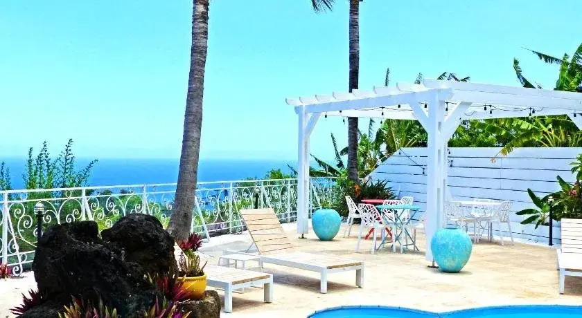 LA BOHEME, résidence de 5 appartements avec piscine, vue océan, Petite Ile