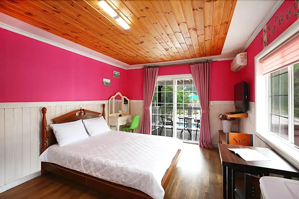 Gapyeong Blue Skylight Pension