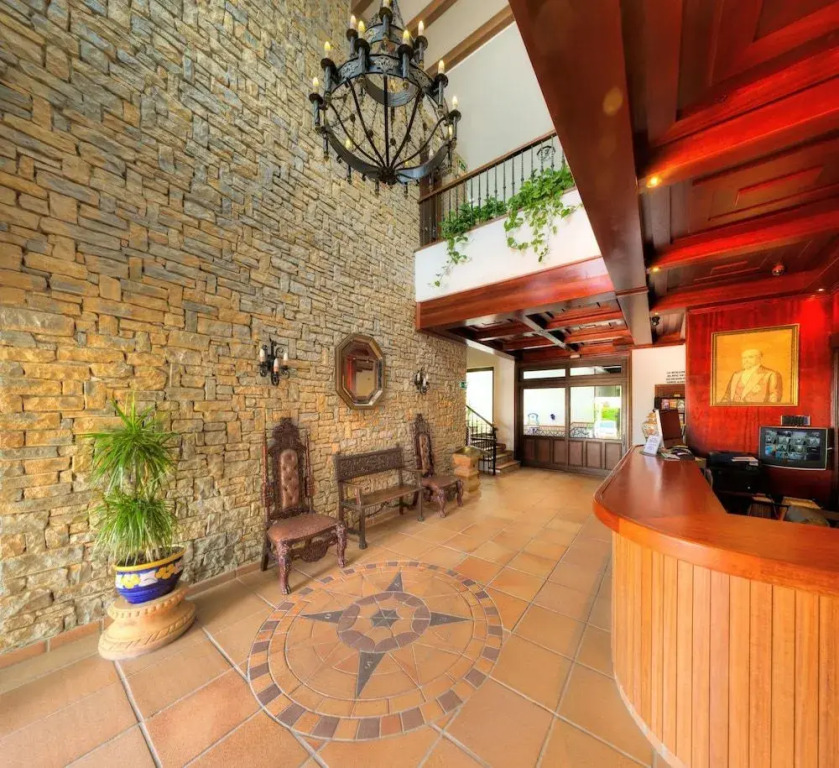Hotel Porfirio