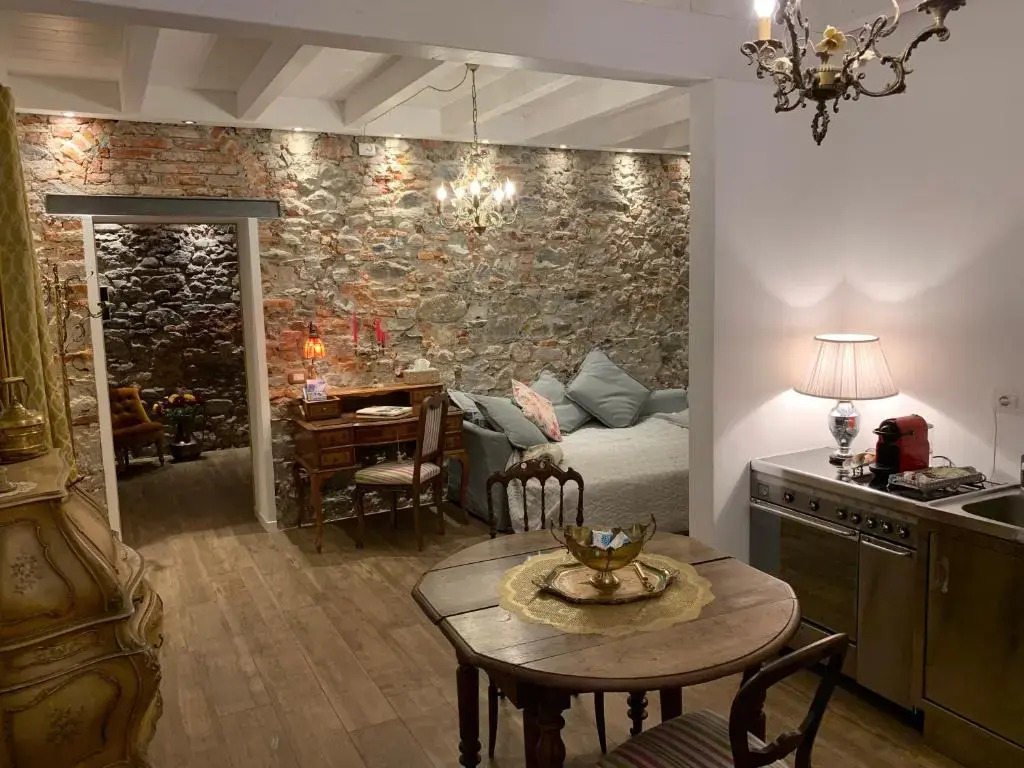 Il Giardino Segreto Arona, Charming Apartments