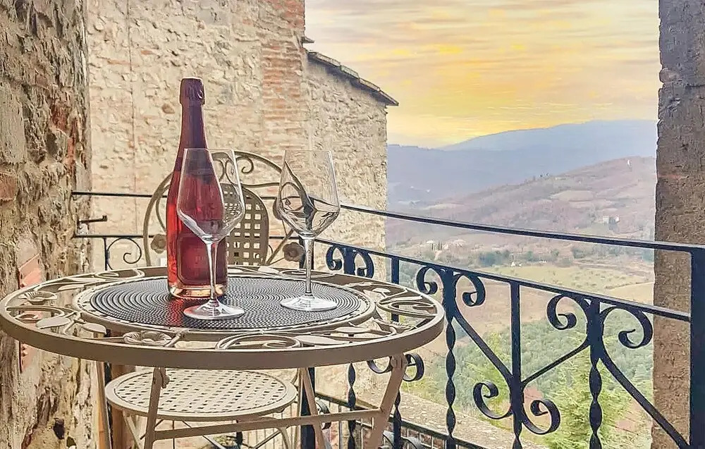 Beautiful Apartment in Monte Santa Maria Tibe With Wifi and 2 Bedrooms