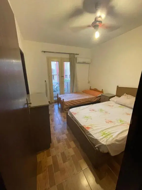 Cheerful 3-bedroom Villa With 6 Pools