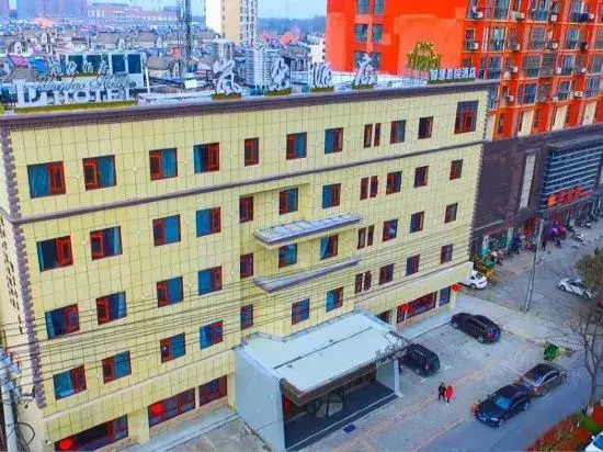 Chaohu Smart Cinema Hotel