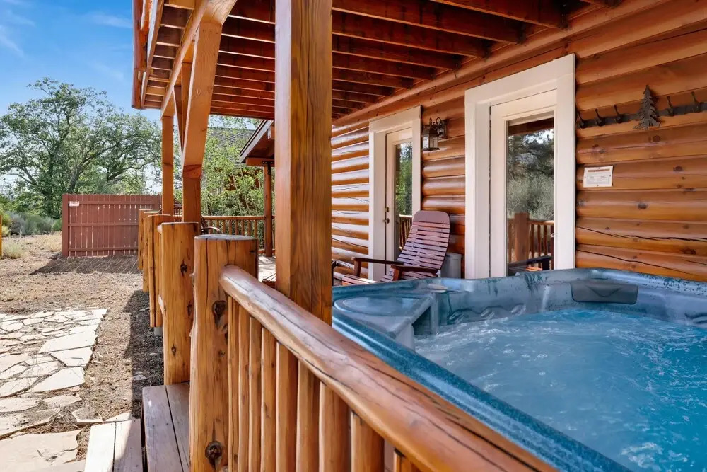 Arktos Jewel-589 by Big Bear Vacations