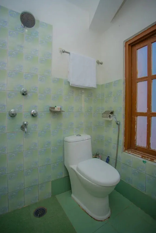 OYO 267 Hotel Tanahun Vyas