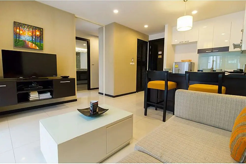 N211 Regent Apartments