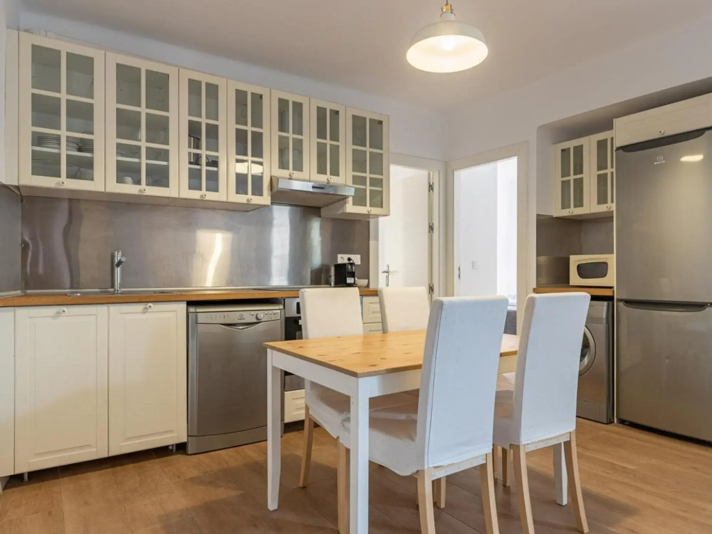 CERVANTES Apartment 23 2BT 2BR