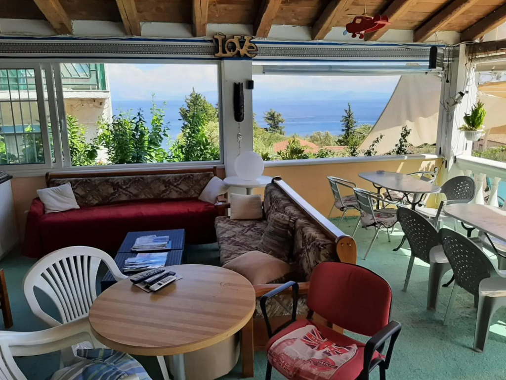 Sea-view Apartment in Benitses with Terrace or Balcony