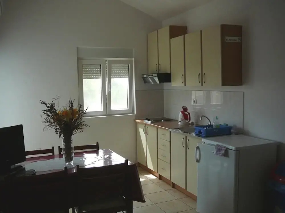 Cosy Apartment in Zadar With Balcony