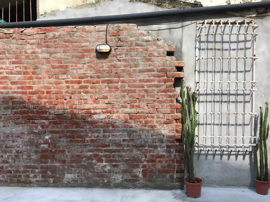 被愛咖啡小旅館 Birdeye Garden
