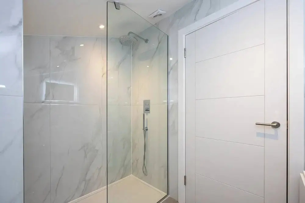 Luxury Church Conversion in Hale - Sleeps 4