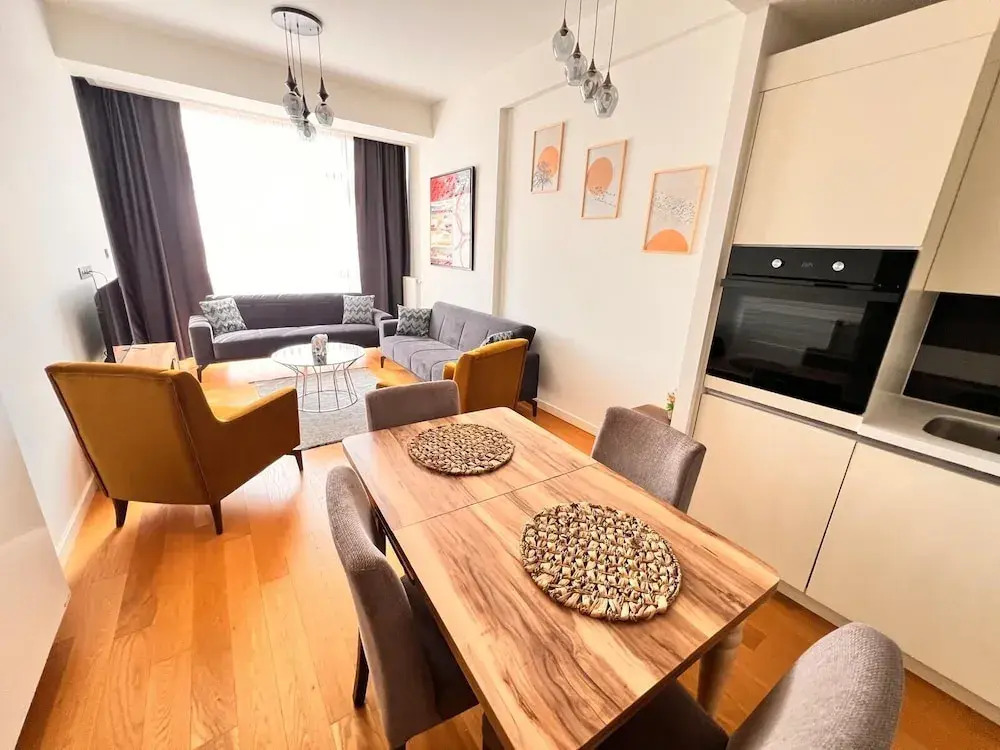 G Tower Residence Apartment Rentals