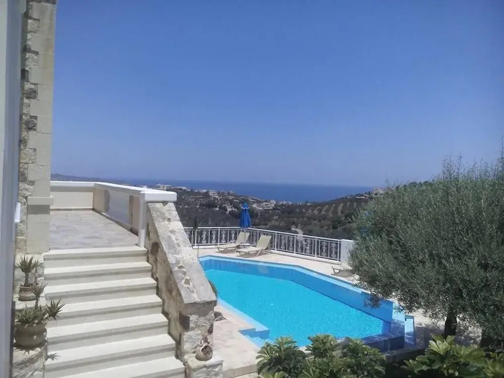 Ilios Village