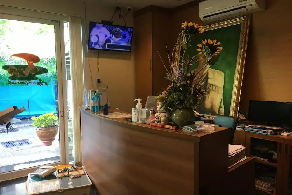 OYO 1097 Thep Apartment
