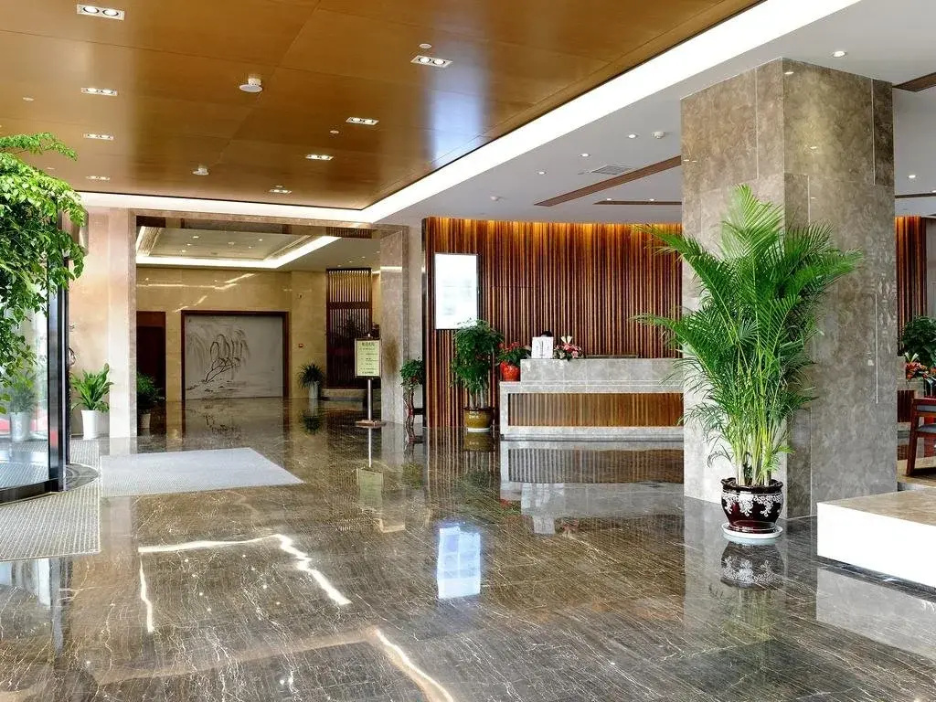 Yannian Huijing Hotel