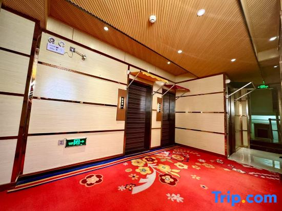 Buttonwood Fashion Hotel