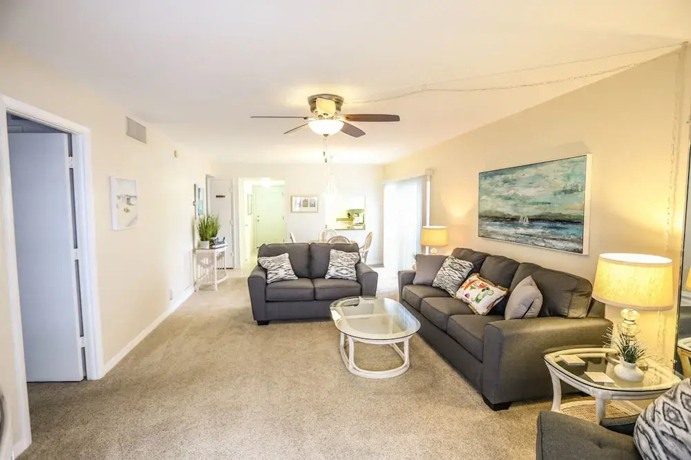 Sand Caper 208