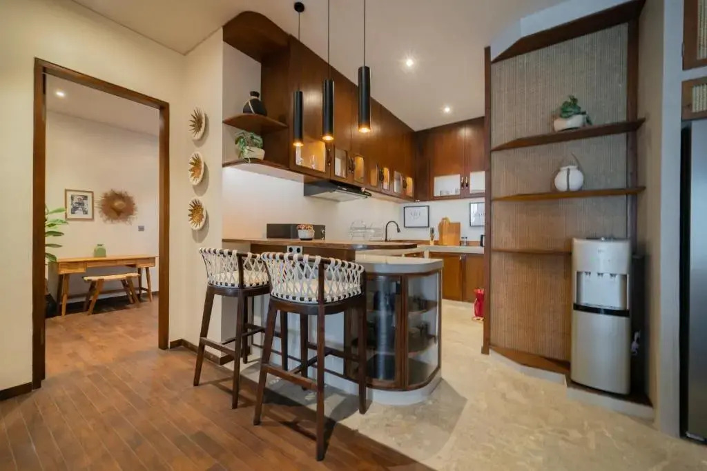 Apartment Seabreeze 2 - Amazing Sunset Penthouse-2bdr with pool-Beachfront