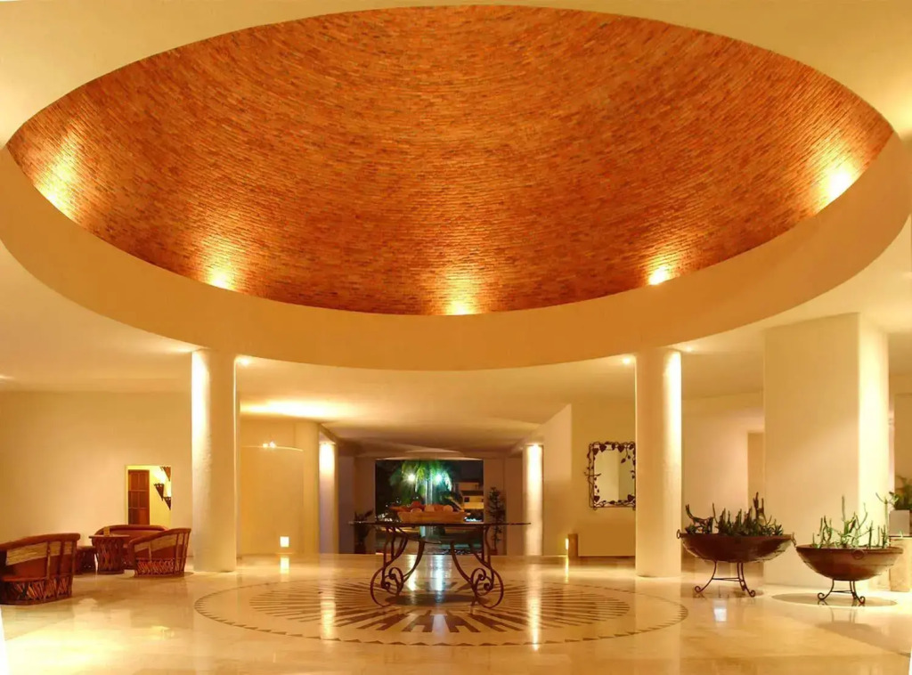 Emporio Ixtapa - with Optional All Inclusive