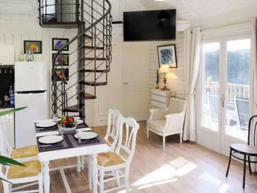 CHALET LE MAZERé SOS