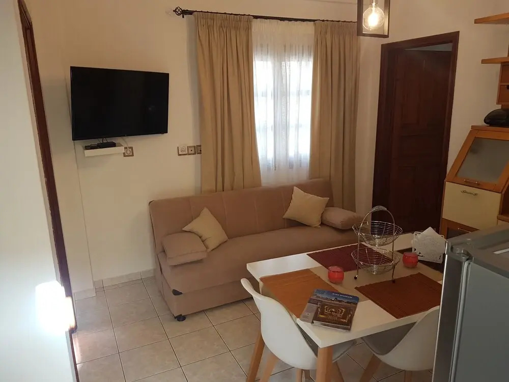 Santorini Family Apartments