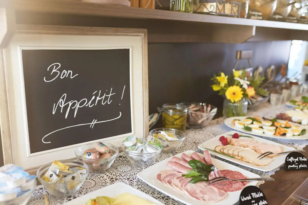 Empress Boutique Hotel