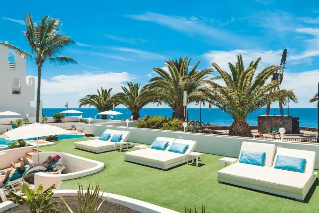 Neptuno Suites