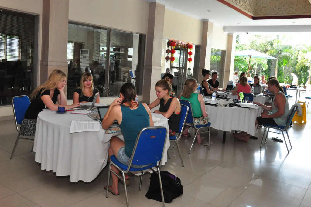 Puri Saron Denpasar Hotel