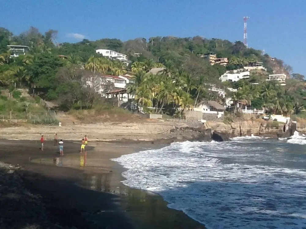 Charming and Affordable Casita in Atami, El Salvador