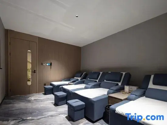 Yunshuigé Hotel (Zhuhai Gongbei Port Zhuhai Station)