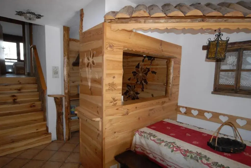 Cromotherapy Apartment