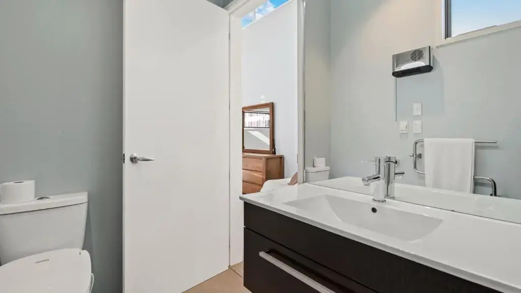 Tauriko Retreat - Tauranga Holiday Home
