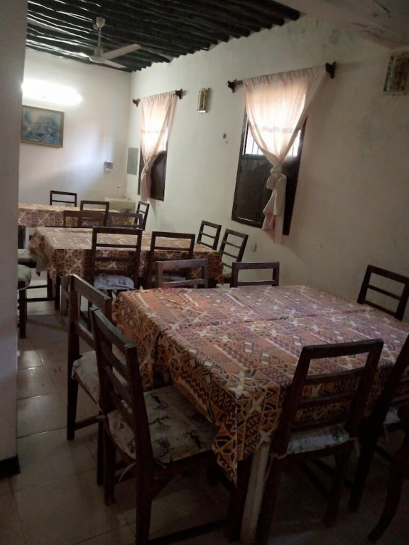 Kitendetini Bahari Hotel Lamu