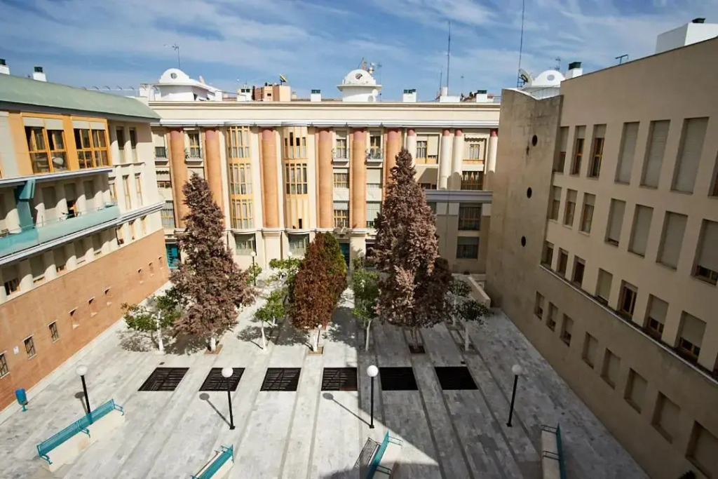Wish-Suite San Jacinto de Sevilla Apartment