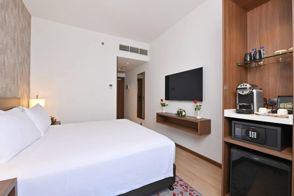Comfort Hotel Jeddah King Road