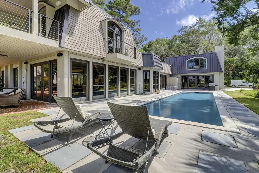 63 Baynard Cove