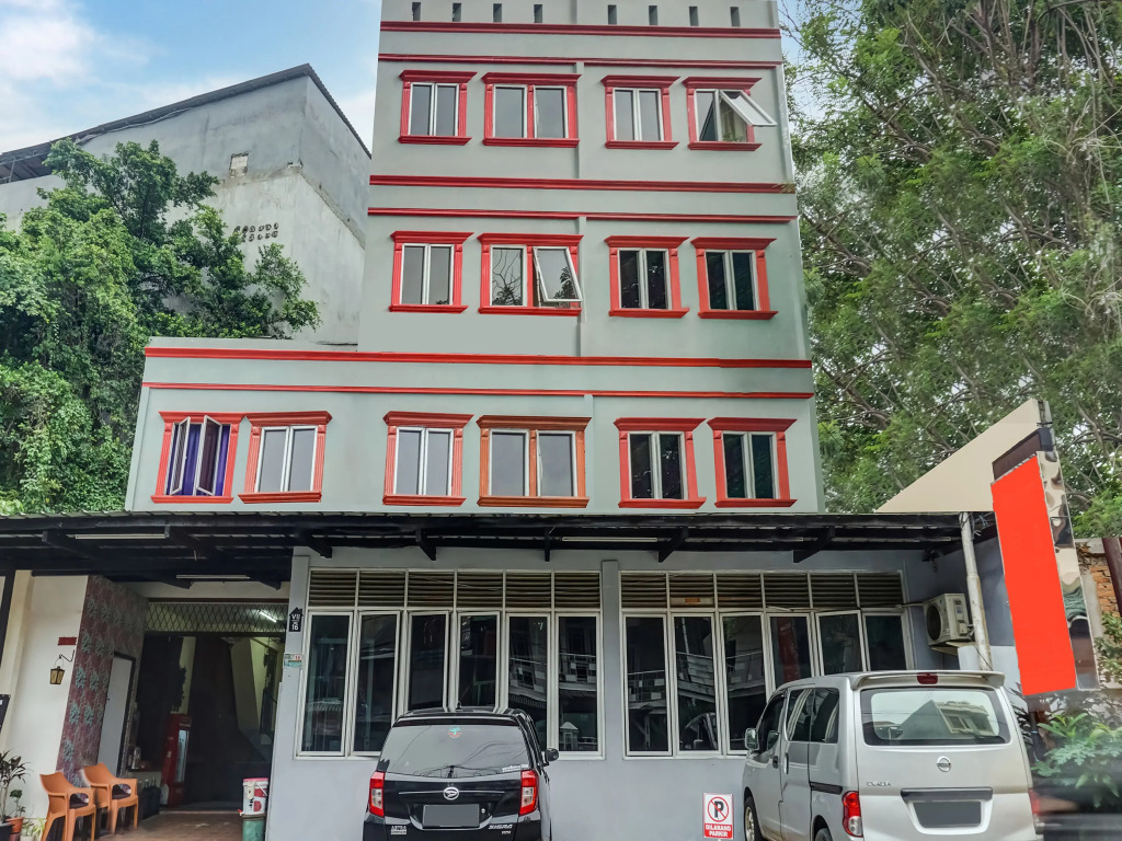 RedDoorz near Lokasari Mangga Besar 7