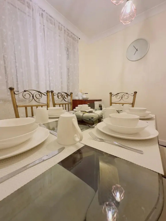 Elegant Escape in North Shields - Spacious 3 Bedroom House