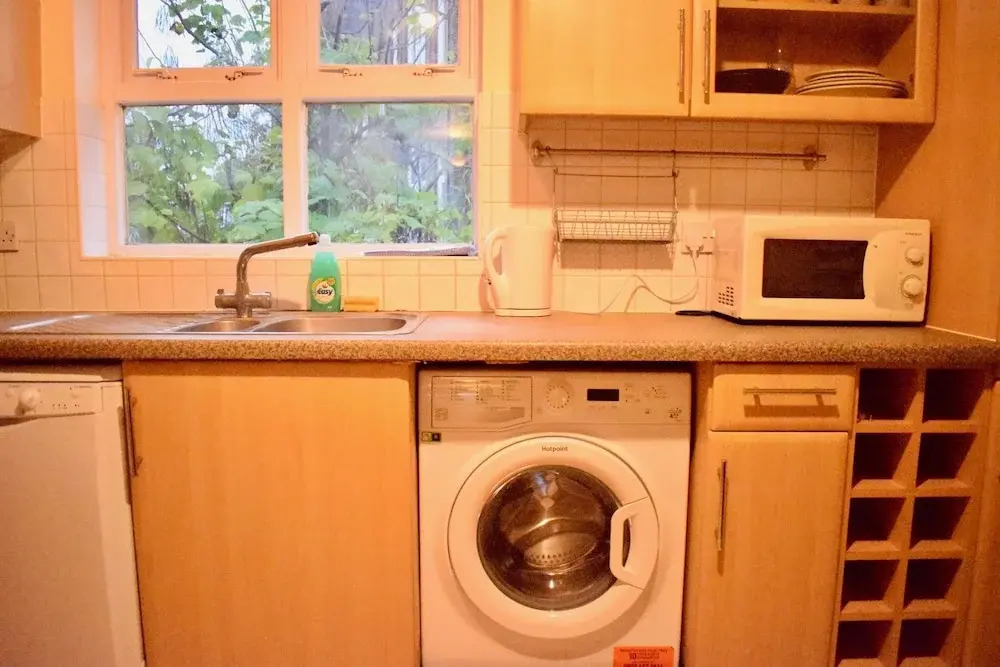 Spacious 2 Bedroom Flat in Bethnal Green