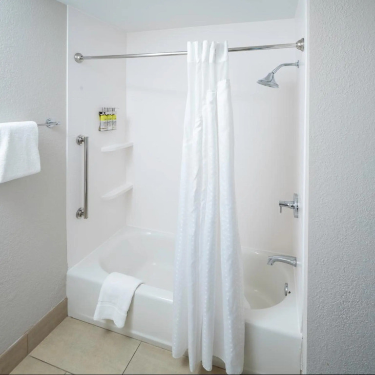 Holiday Inn Express & Suites - Florence - Cincinnati Airport by IHG