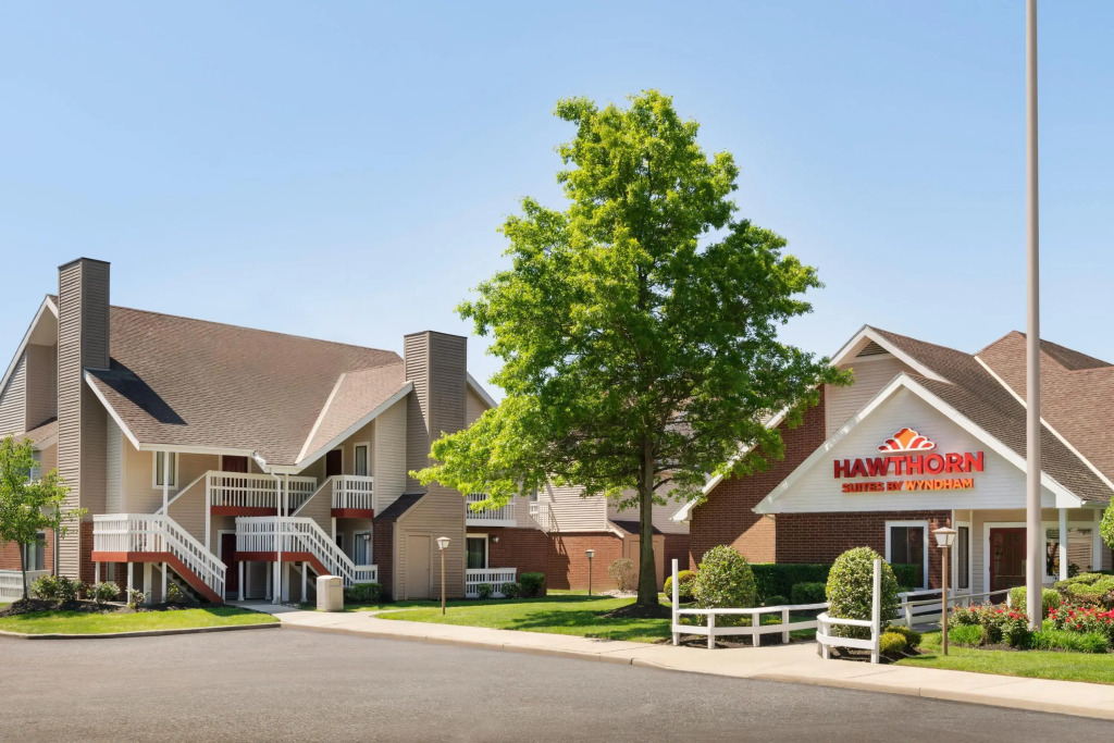 Hawthorn Suites by Wyndham Tinton Falls