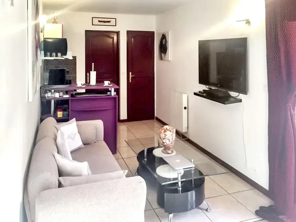 Apartment 8eme Avenue