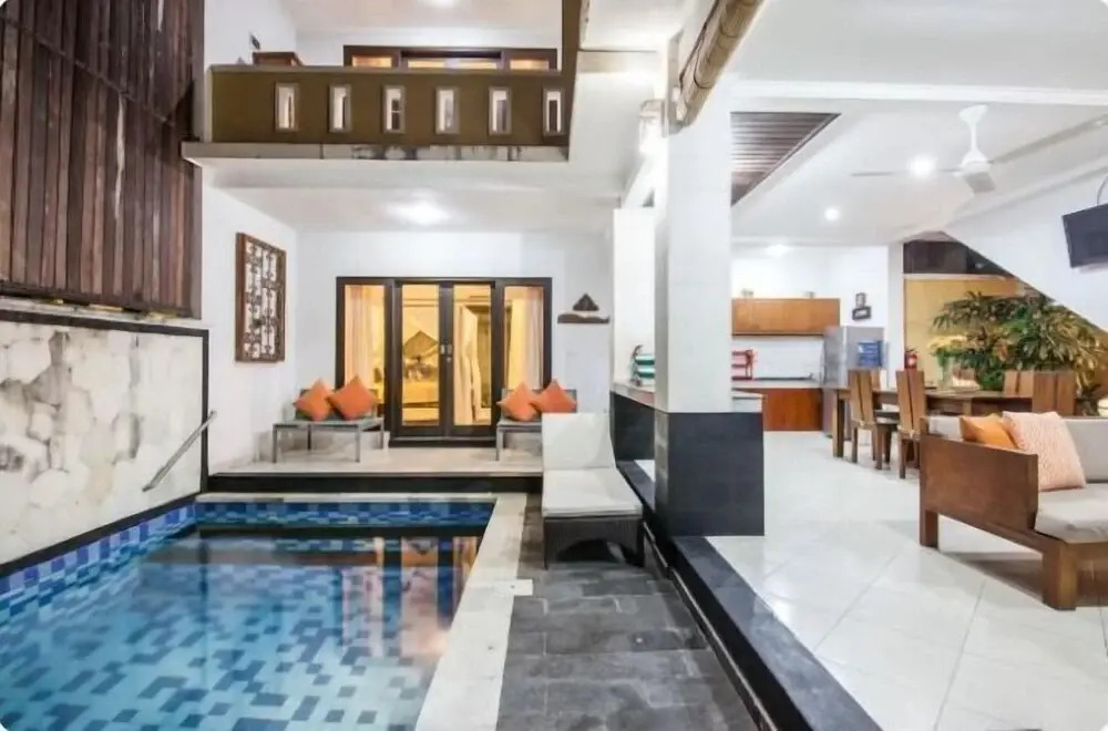 SMV . 5-BR · 5BR Pool Prime Area Walk to Beach N Shops Legian