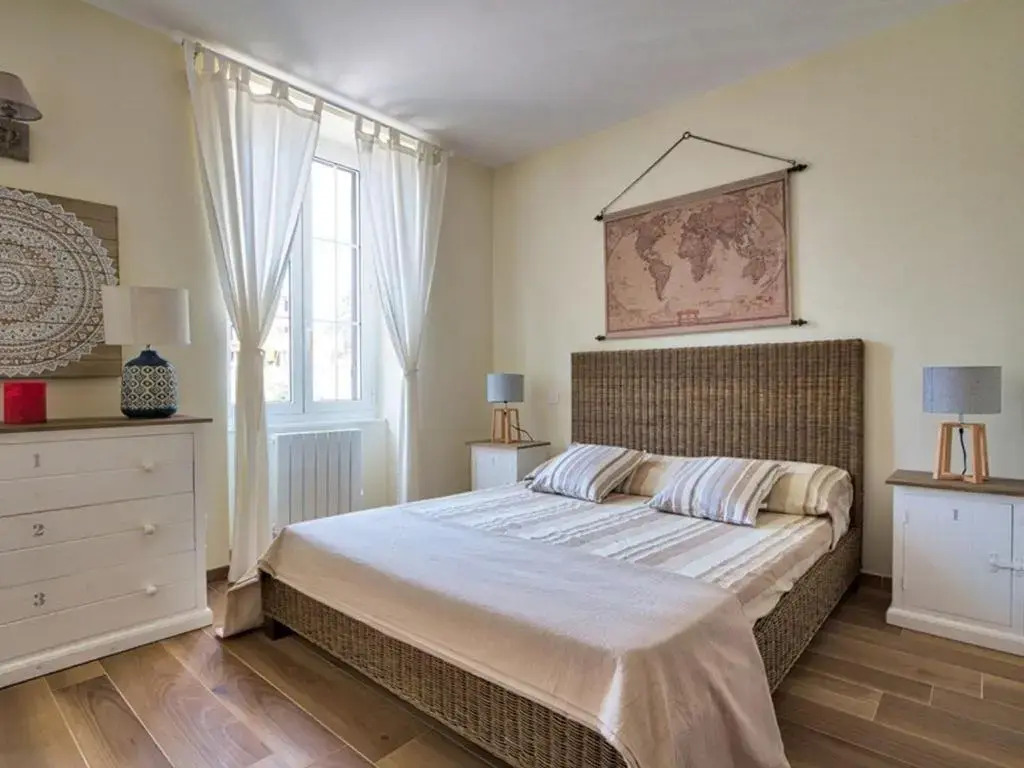 Appartement Ajaccio, 4 pièces, 6 personnes - FR-1-61-531