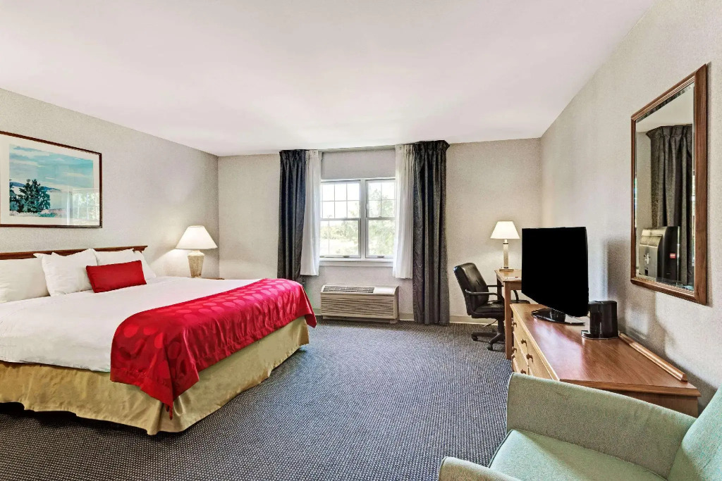 Saco Bay Hotel