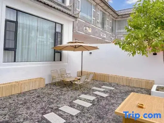 Yuchu Courtyard