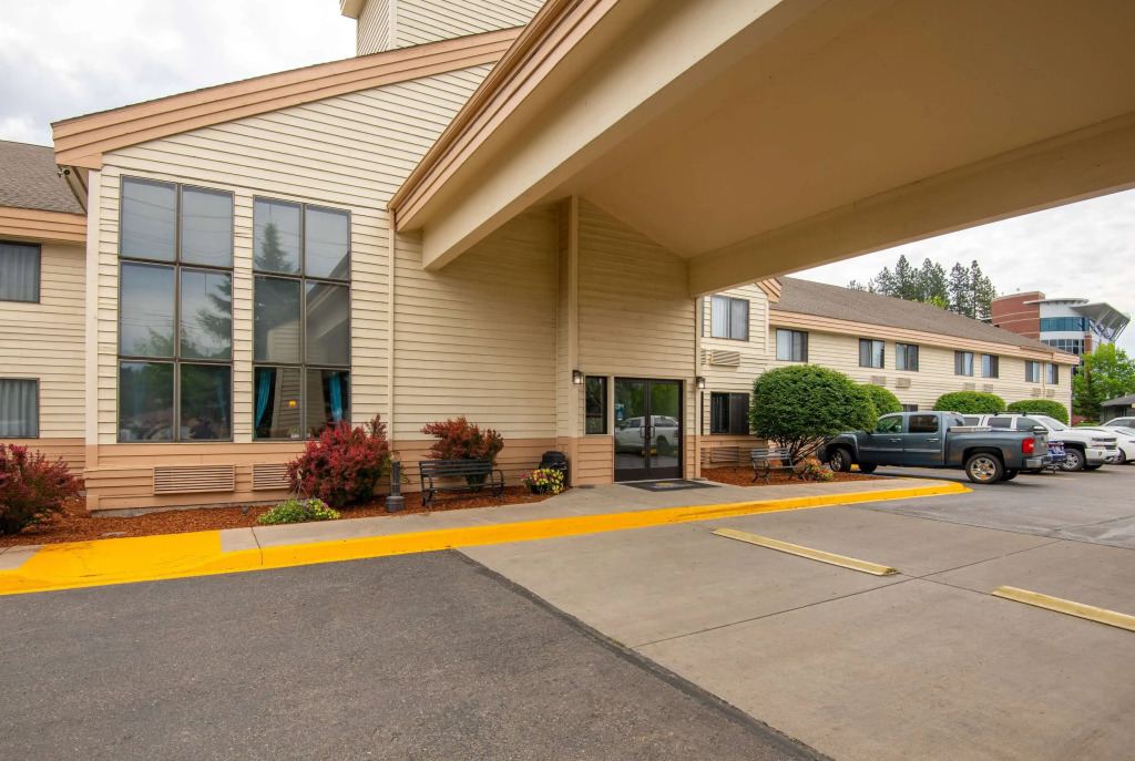 Days Inn by Wyndham Coeur dAlene