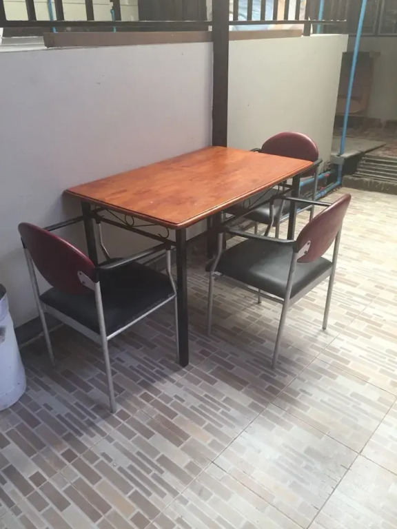 Bang sit Guest House