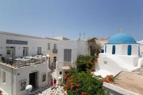 Hotel Dina