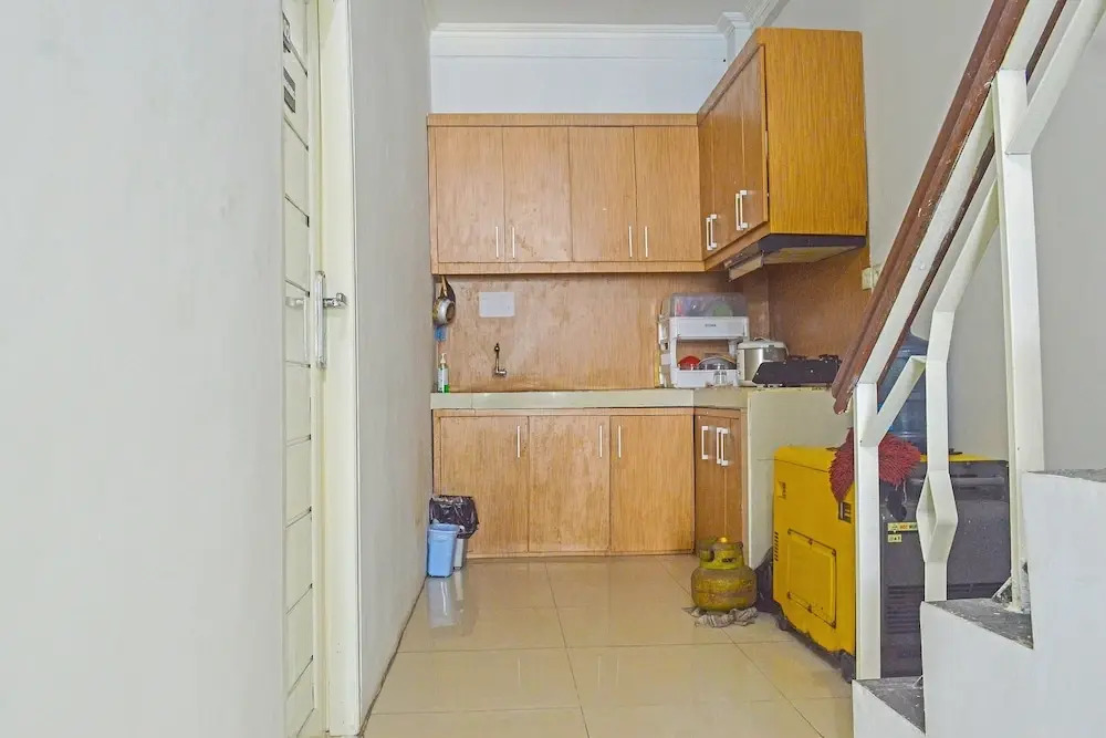 SPOT ON 91660 Red Rose Guest House
